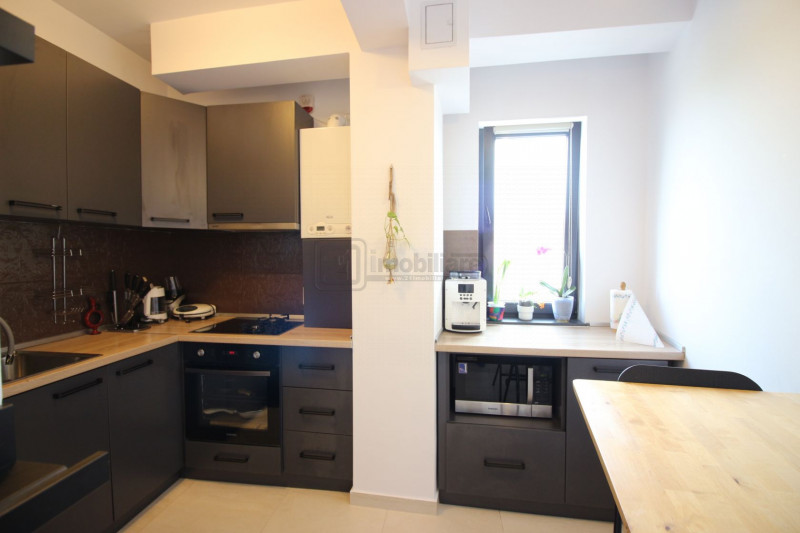 Straulesti/ Petrom City, apartament 3 camere, mobilat/utilat, etaj 2/3, bloc nou