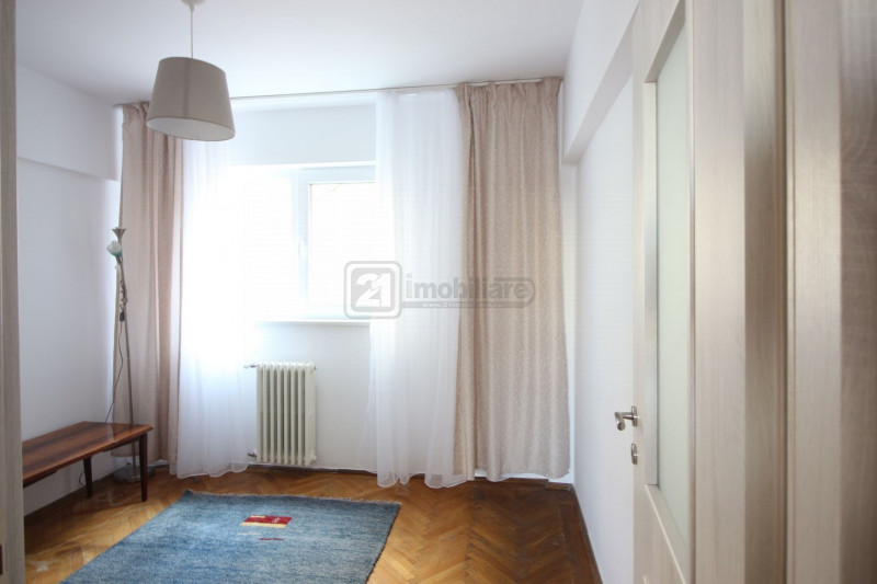 Calea Victoriei, apartament 3 camere, renovat, ideal locuinta/birou, etaj 1/7