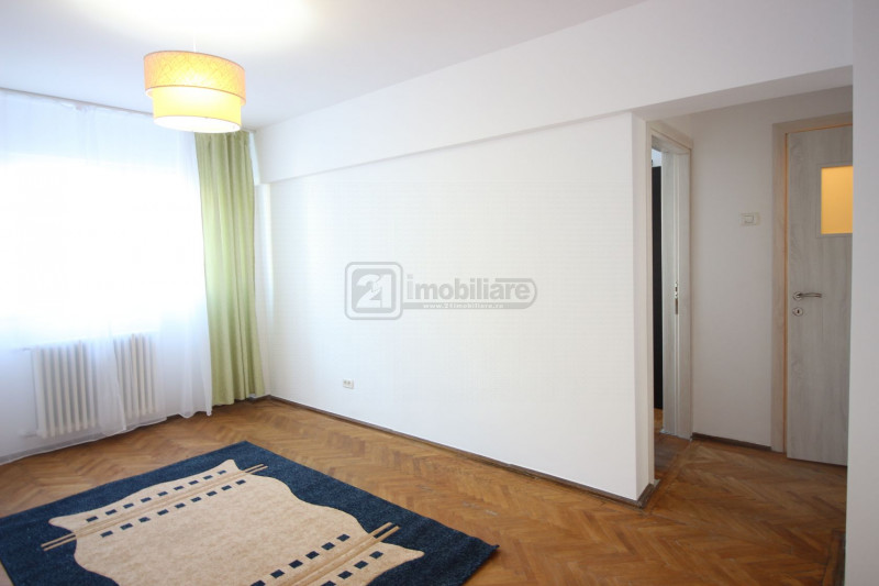 Calea Victoriei, apartament 3 camere, renovat, ideal locuinta/birou, etaj 1/7