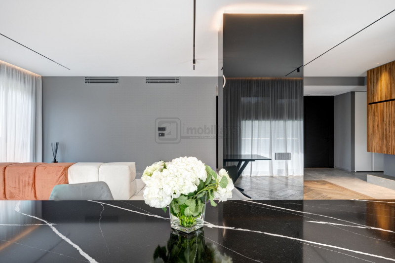 Pines Residence, apartament 4 camere, 212 mp, terasă 35 mp, mobilat/utilat lux