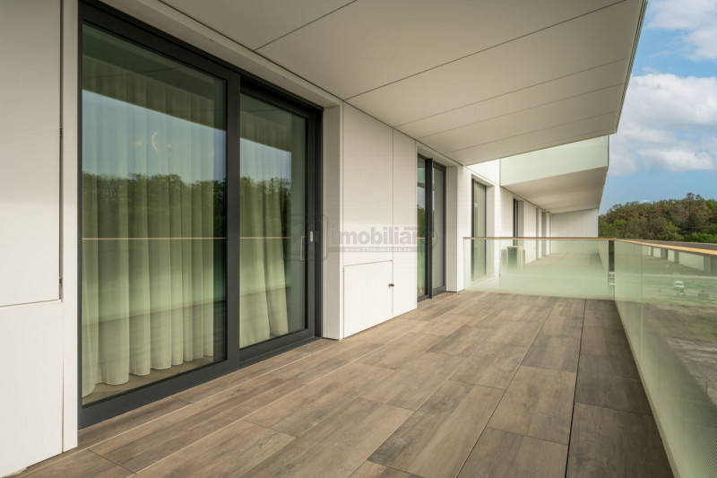 Pines Residence, apartament 4 camere, 212 mp, terasă 35 mp, mobilat/utilat lux