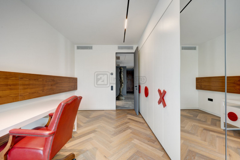 Pines Residence, apartament 4 camere, 212 mp, terasă 35 mp, mobilat/utilat lux