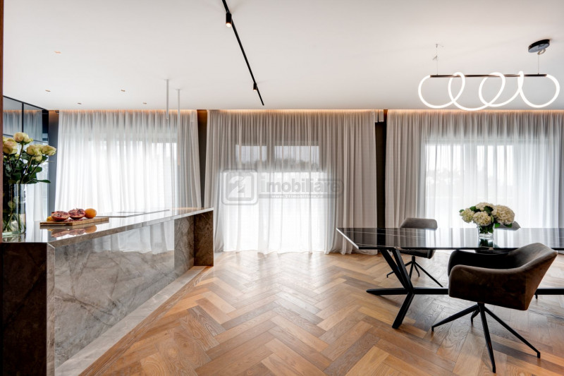 Pines Residence, apartament 4 camere, 212 mp, terasă 35 mp, mobilat/utilat lux