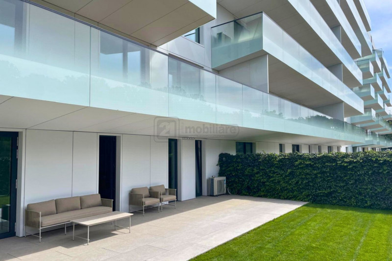 3 camere, 135 mp, terasă 38 mp | Insorit, orientare Sud-Vest | Pines Residence