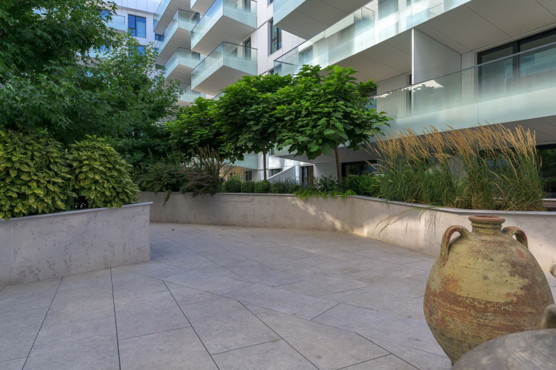 3 camere, 135 mp, terasă 38 mp | Insorit, orientare Sud-Vest | Pines Residence