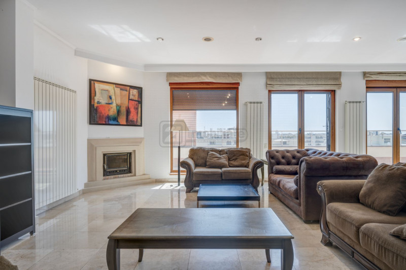 Herăstrău | Penthouse spectaculos 482 mp, 5 camere, terasă largă, view superb