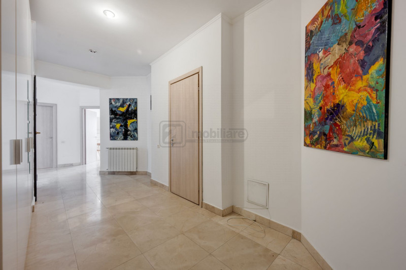 Herăstrău | Penthouse spectaculos 482 mp, 5 camere, terasă largă, view superb