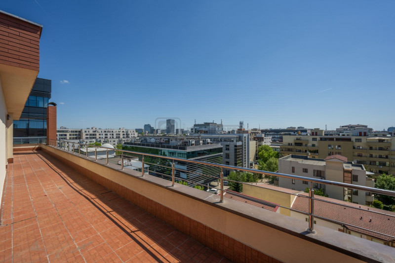 Herăstrău | Penthouse spectaculos 482 mp, 5 camere, terasă largă, view superb