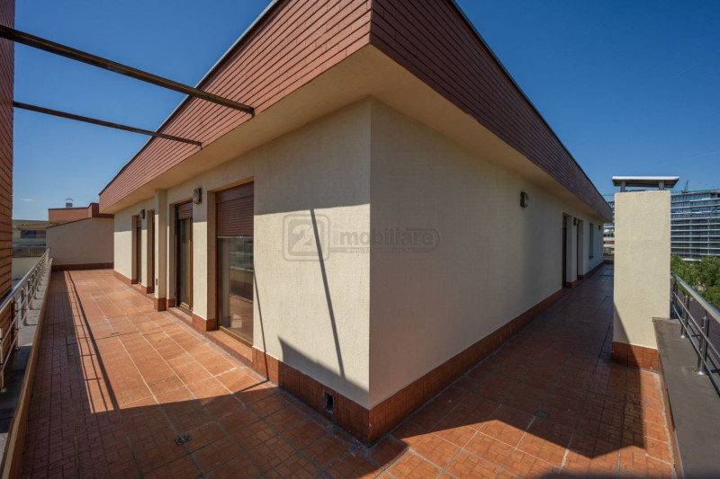 Herăstrău | Penthouse spectaculos 482 mp, 5 camere, terasă largă, view superb