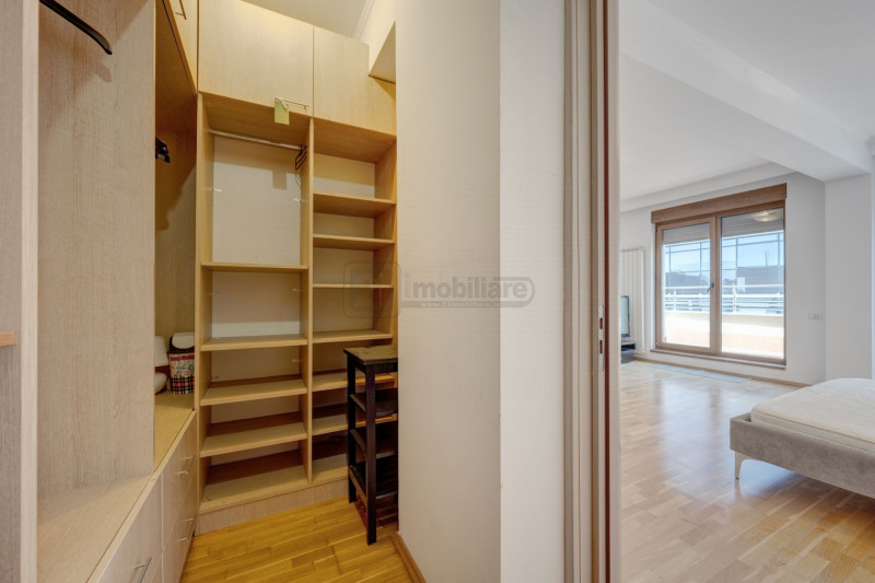 Herastrau – Penthouse 482 mp, 5 camere, lift privat, terasă 195 mp