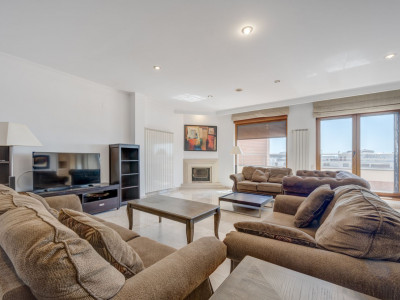 Penthouse 5 camere Herăstrău, 482 mp, terasă 195 mp, lift privat, view superb