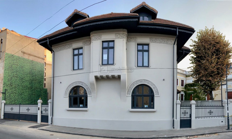 Piata Lahovari, vila restaurata, suprafata 937 mp, pretabila activitati birouri