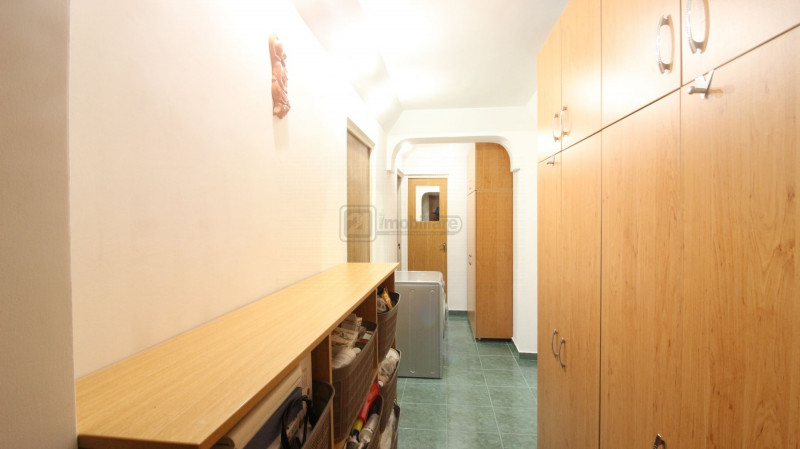 D-na Ghica/Lidl,apartament 4 camere,100 mp,bloc 1990,centrala proprie,2 balcoane