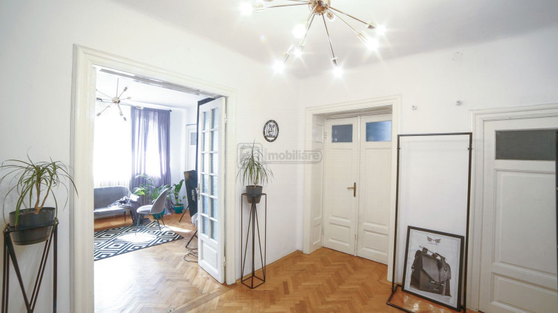 Kiseleff, vila stil neoromanesc, suprafata 490 mp, teren 619 mp, strada unica
