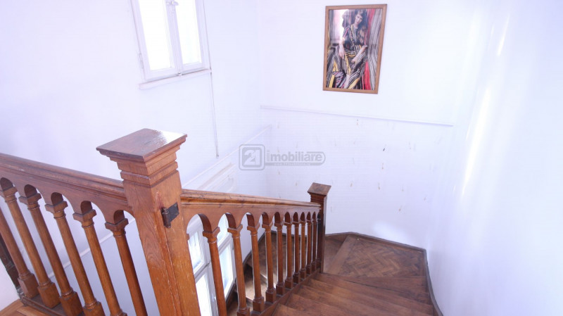 Kiseleff, vila stil neoromanesc, suprafata 490 mp, teren 619 mp, strada unica