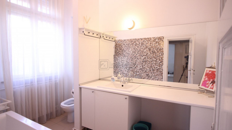 Kiseleff, vila stil neoromanesc, suprafata 490 mp, teren 619 mp, strada unica