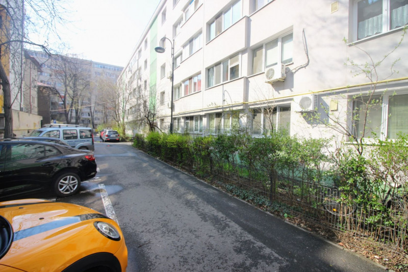 Dorobanti - Londra, apartament 2 camere, etaj 1/4, zona verde, vedere gradina