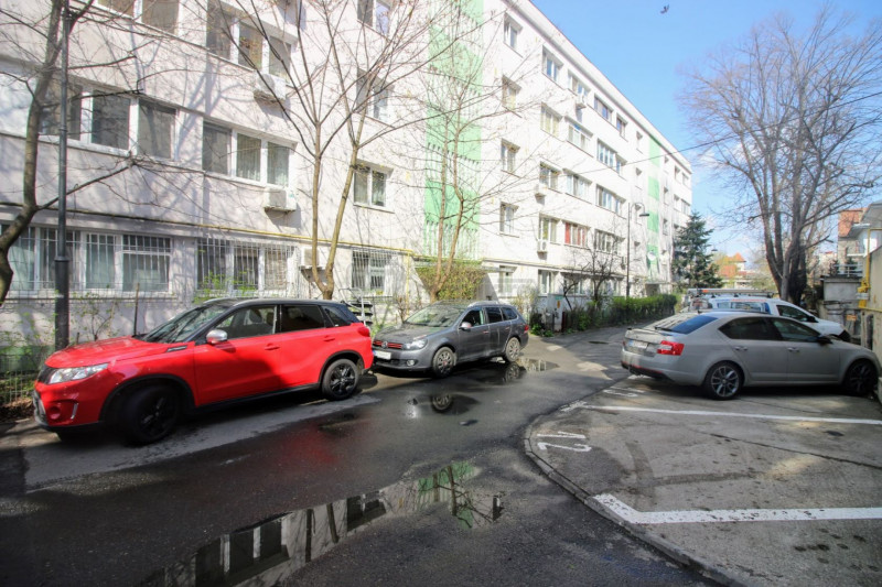 Dorobanti - Londra, apartament 2 camere, etaj 1/4, zona verde, vedere gradina