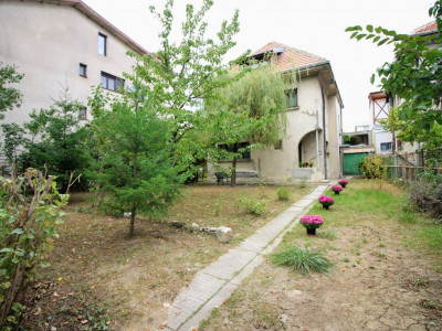 Casin, vila individuala, d+p+1+m, teren 508 mp(16X32), curte generoasa, aerisita